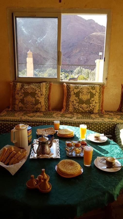 Auberge Restaurant Zahra Boumalne المظهر الخارجي الصورة